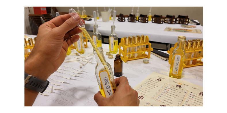 Karamu Parfum workshop sfeerbeeld
